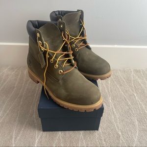Timberland Men's 6 Inch Premium Waterproof Nubuck Boots Olive Green